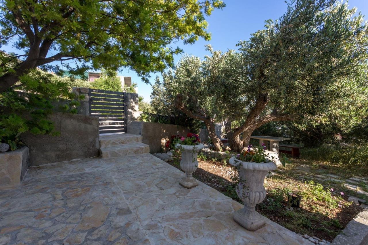 Olive Garden Apartment Hvar Town Exterior photo