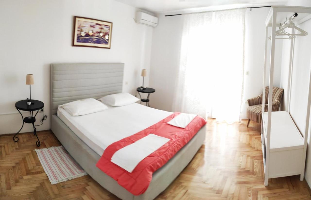 Olive Garden Apartment Hvar Town Exterior photo